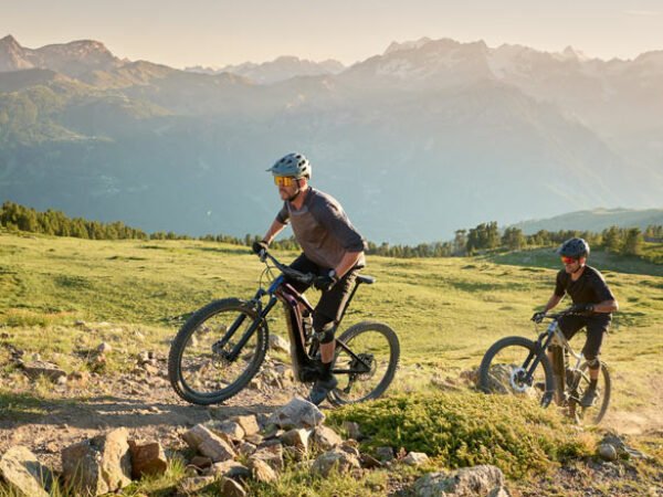 Above the Clouds: The Ultimate High-Altitude E-Bike Escape